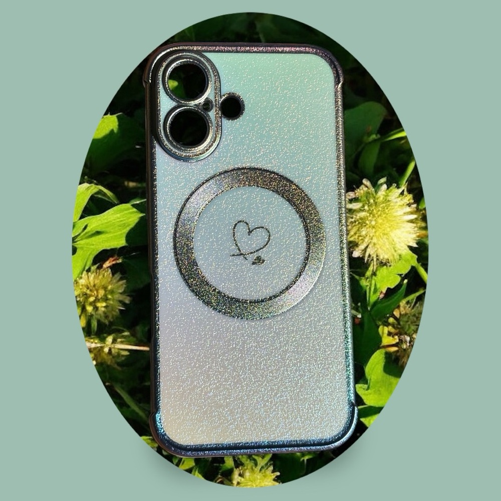 Glittery Phone Case with Heart Design